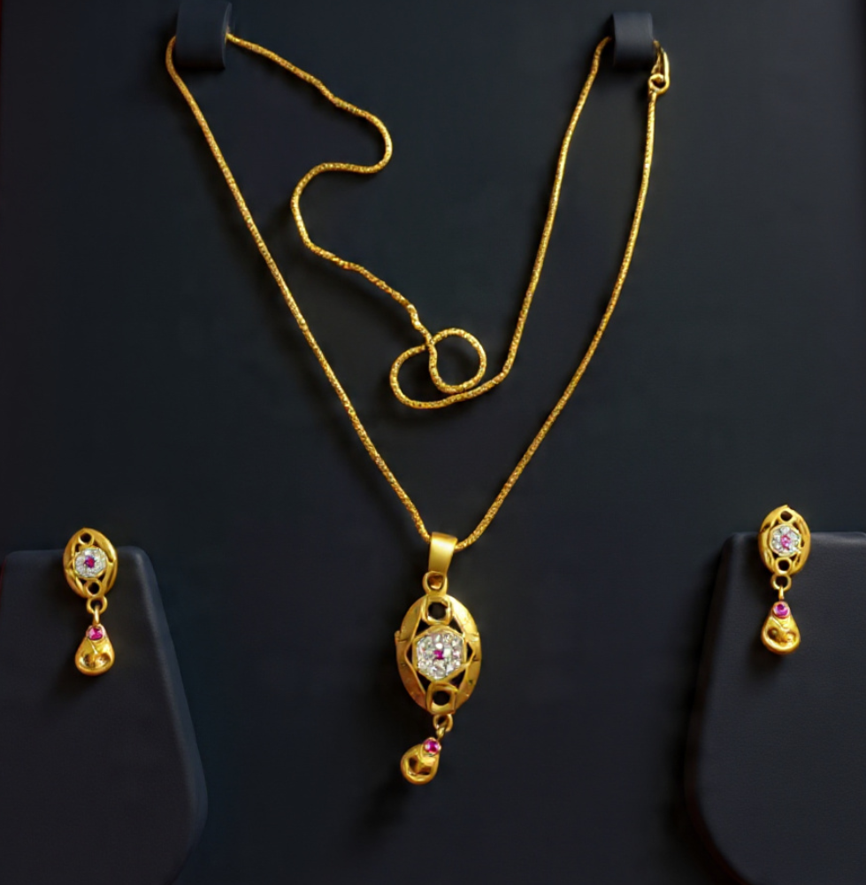 Vintage Gold Amercian Diamond Jewellery Set For Women