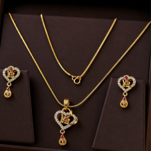 Hearts of Elegance Jewellery Set For Women