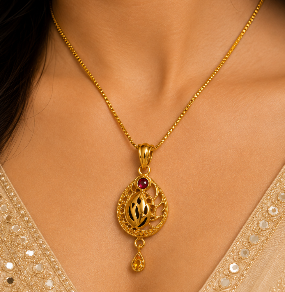 Vintage Gold Leaf Pendant Earrings Set For Women - Image 2
