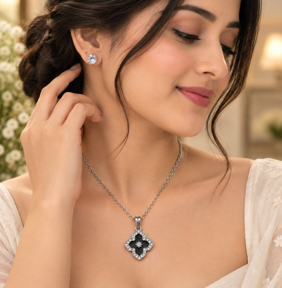 Elegant Silver Black Clover Pendant Necklace Set - Image 2